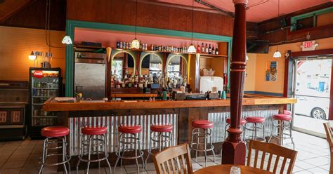 velveteen lounge new orleans.